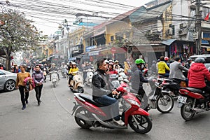 Crossing the streets of Hanoi